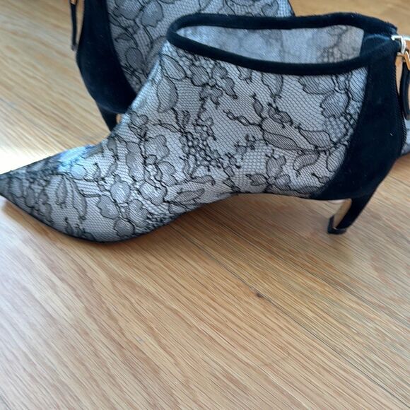 Nicholas Kirkwood Mira Pearl Booties Size 37 - Picture 8 of 11